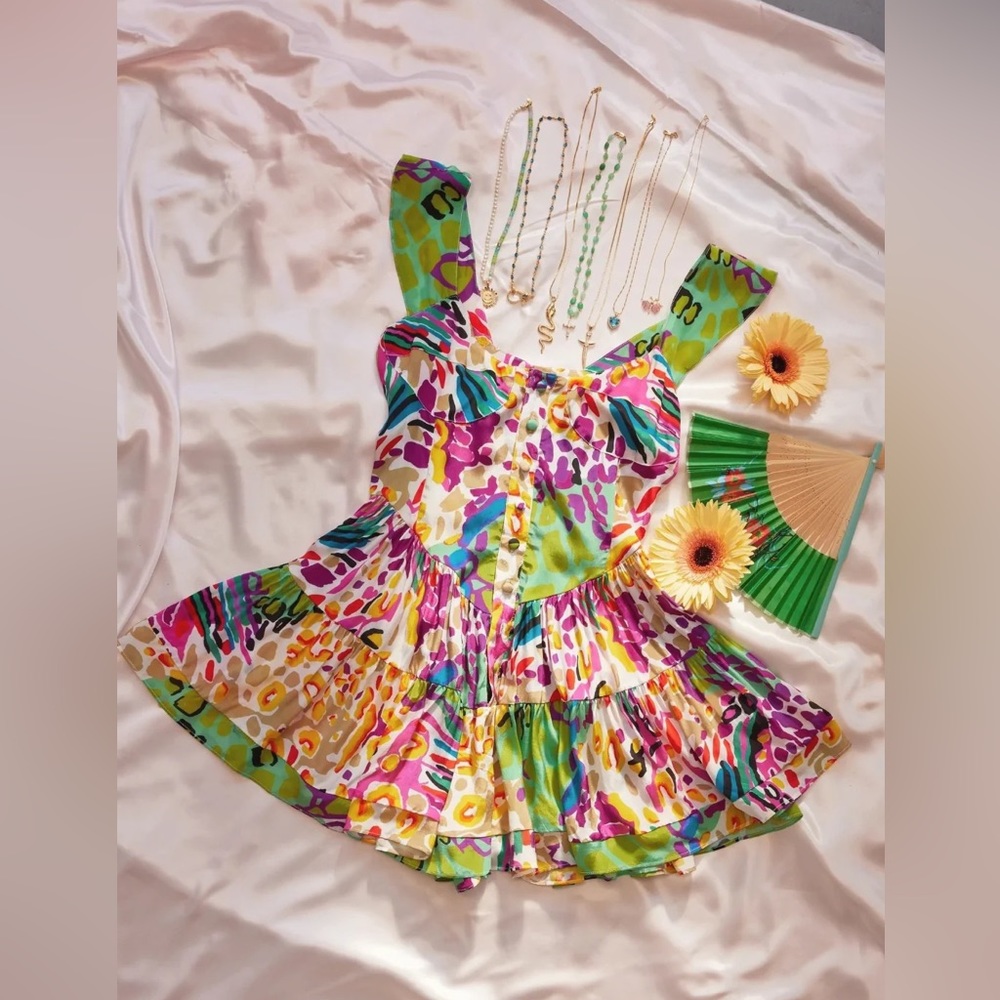 The Elisabeth dress in ‘80s print